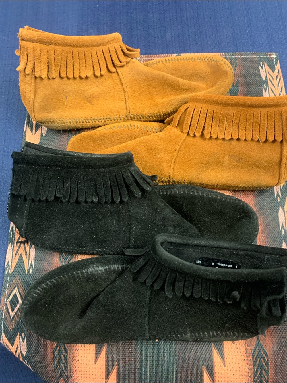 Minnetonka Fringe Moccasins in Tan and Black
